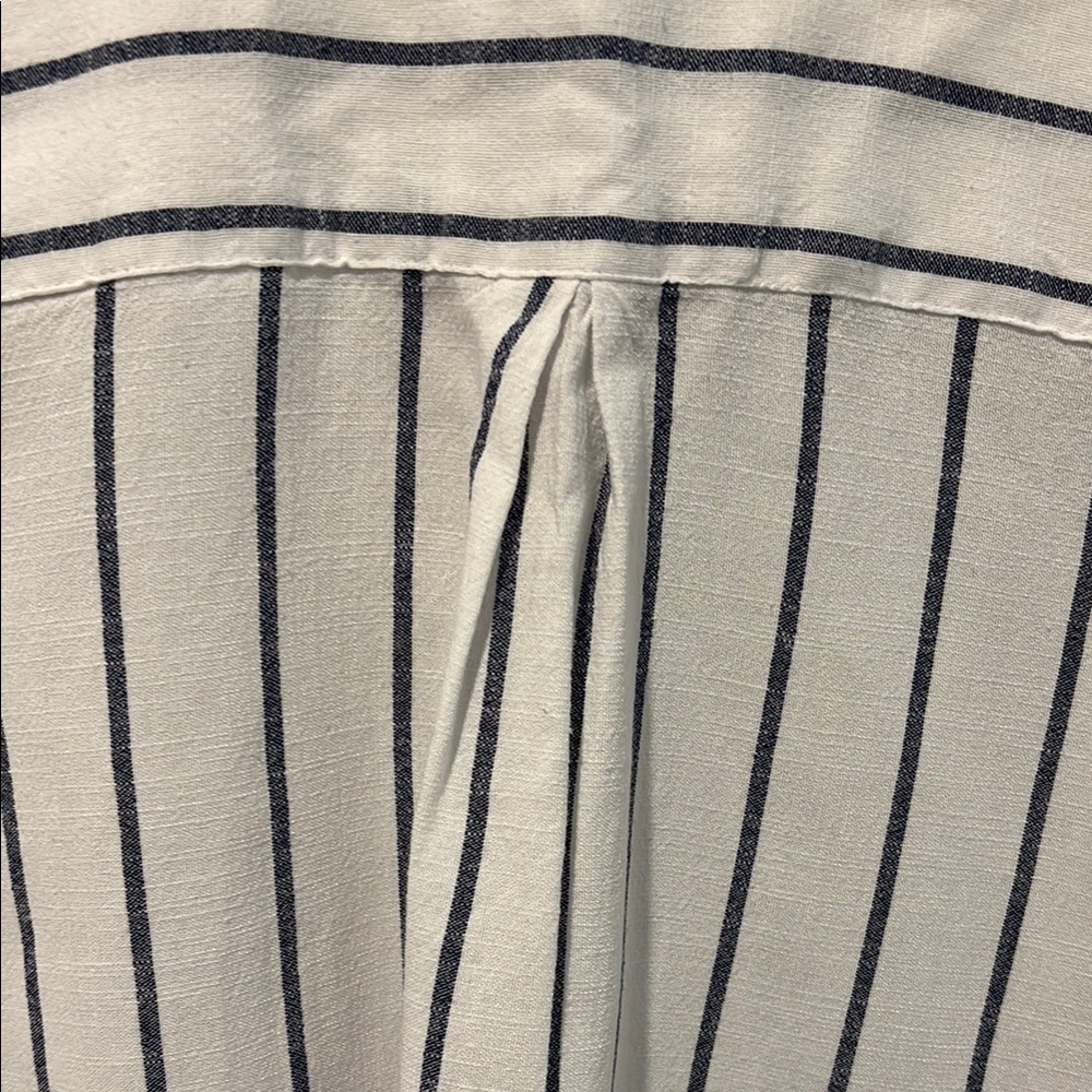 Thread & Supply White and Blue Button Down Shirt - Picture 7 of 8